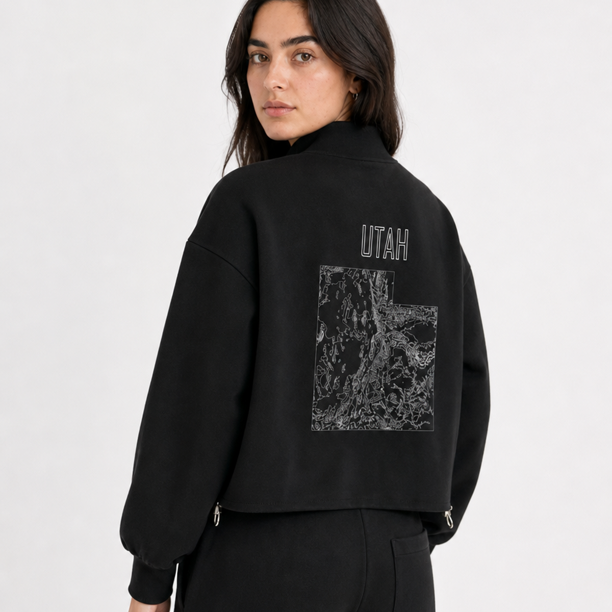 Women’s Utah Contour Quarter-Zip Sweatshirt